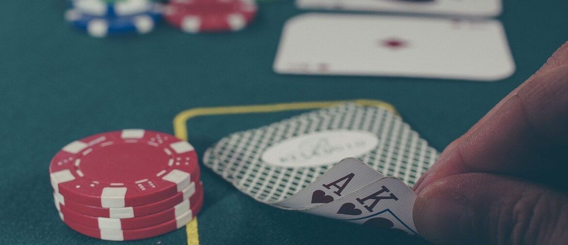 Mayores casos de éxito en el Blackjack: ¿cómo se le puede ganar al sistema?